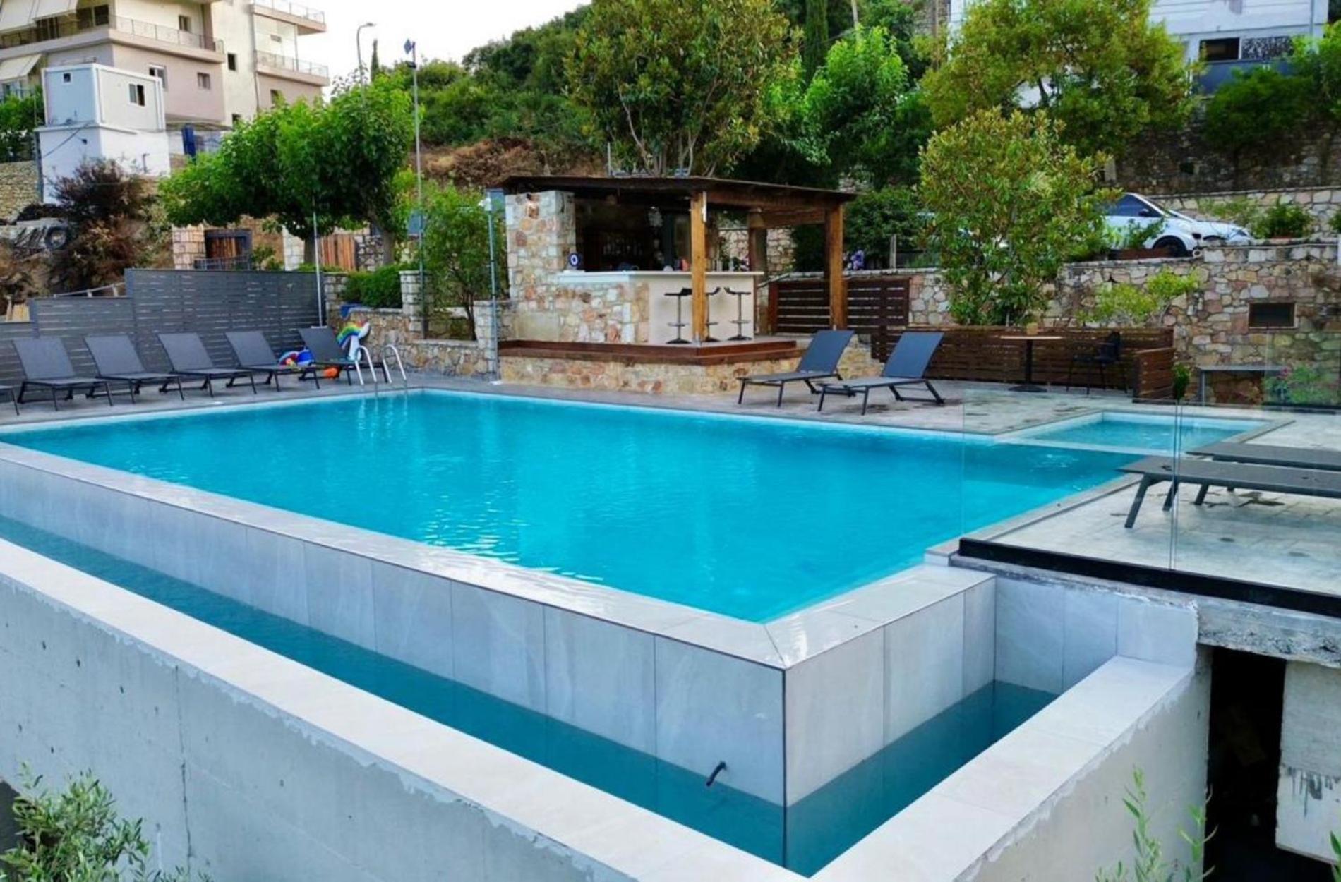 Royal 1967 Bed and Breakfast Himare Buitenkant foto